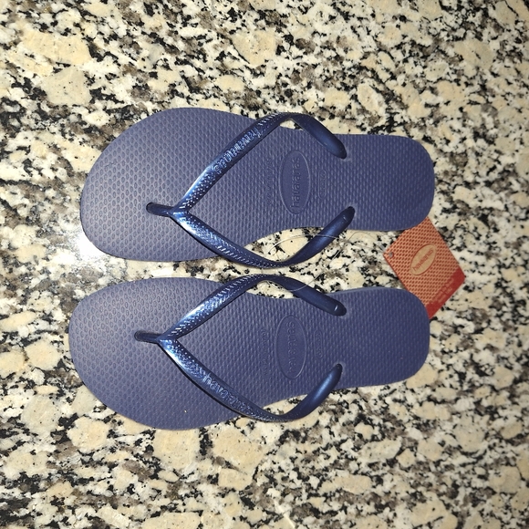 Havaianas Women's Brazil Rubber Flip Flop Sandal, Navy Blue, US 7/8 - Picture 6 of 6